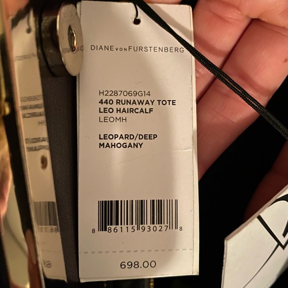 BRAND NEW Diane von Furstenberg Leopard Print Calf Hair Tote - Picture 7 of 7